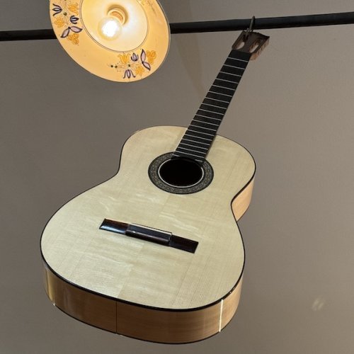 10-dňový kurz výroby gitár