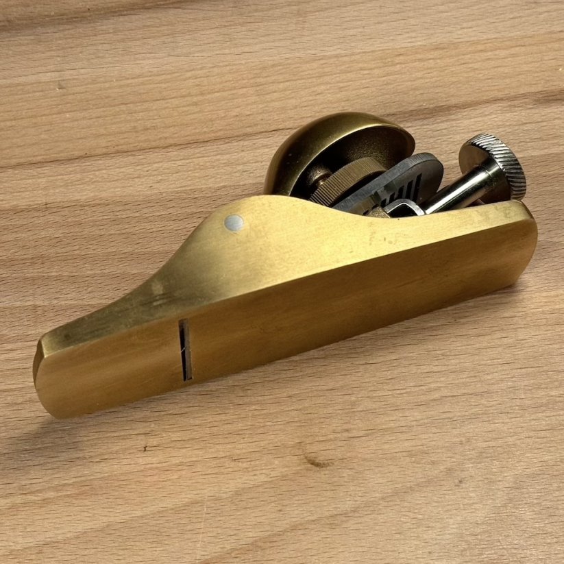 Luban Medium Block Plane No.103, 20 degrees T10 carbon blade